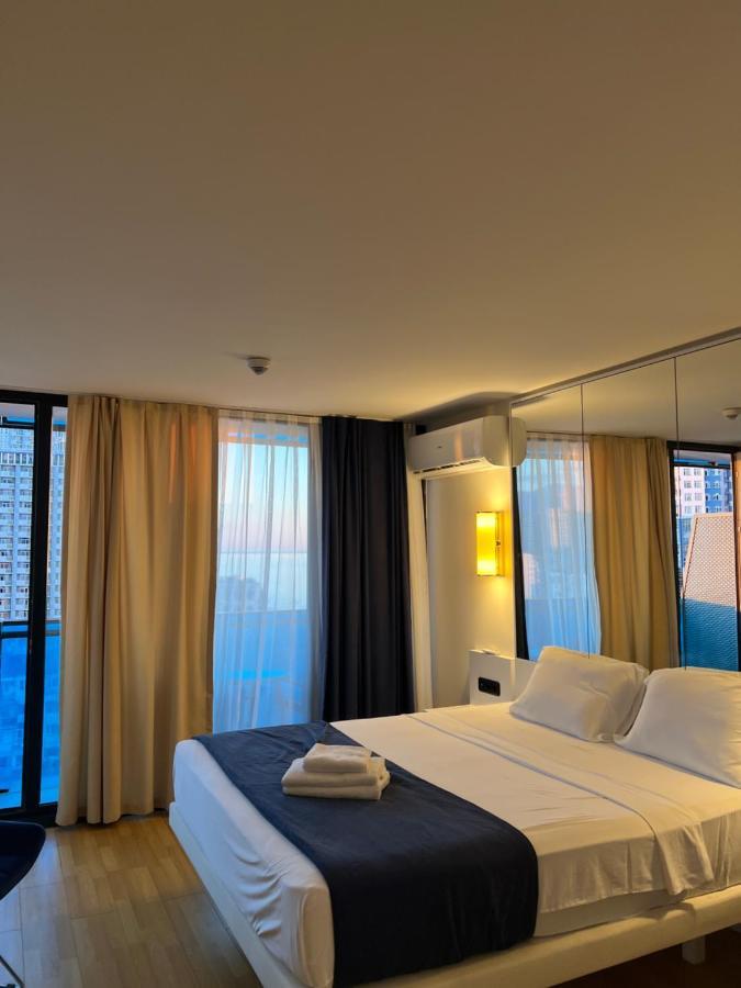 The Best Beach Aparthotel Orbi City Batumi Kültér fotó