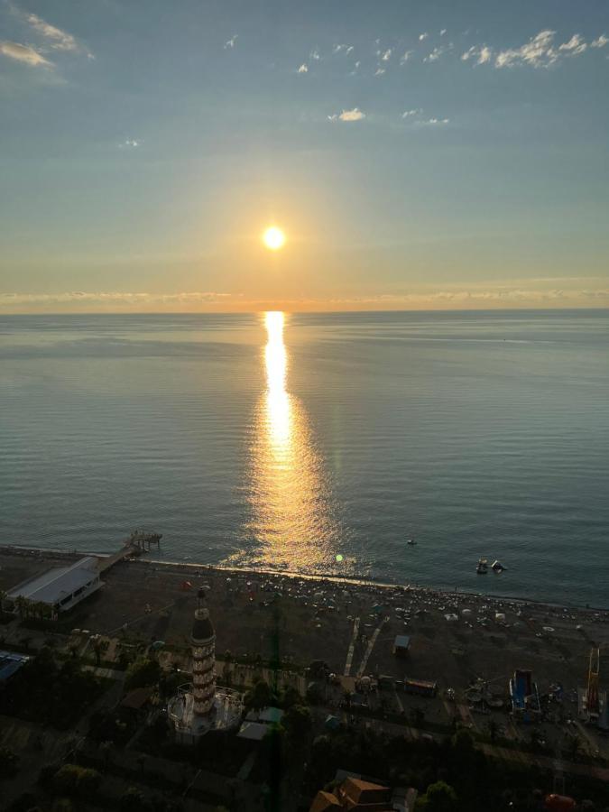 The Best Beach Aparthotel Orbi City Batumi Kültér fotó