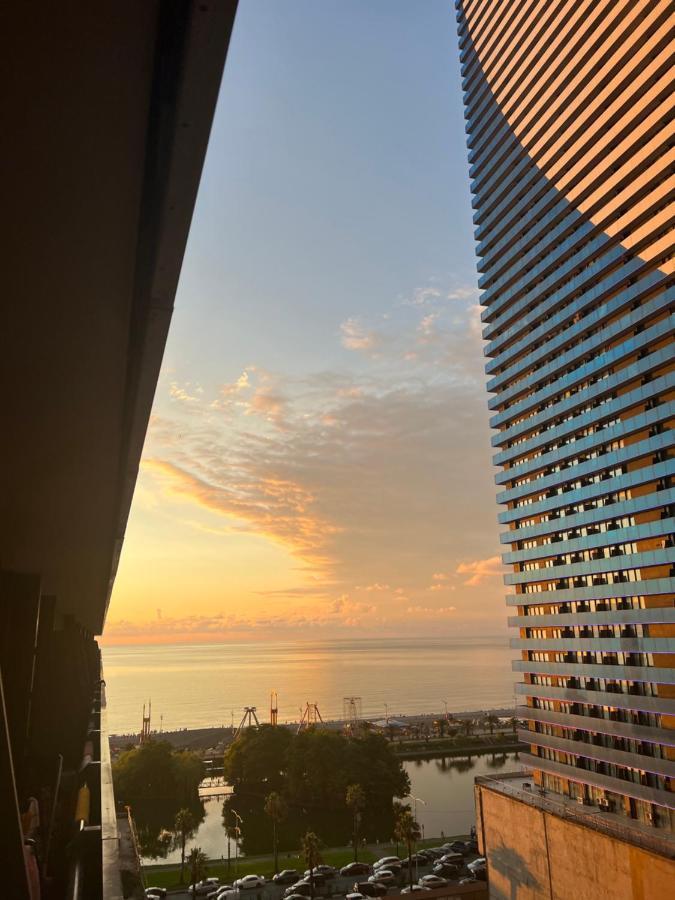 The Best Beach Aparthotel Orbi City Batumi Kültér fotó